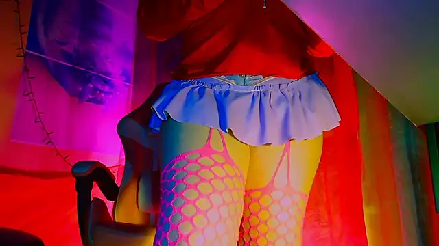 bestlola - BESTLOLA's free webcam - UK Sex Cams