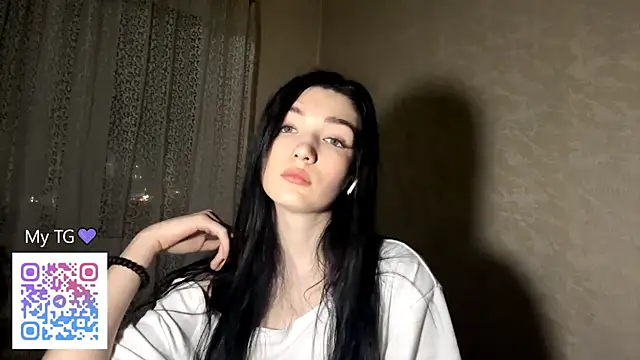 isabellawave (F teen) - spank my ass x5😋