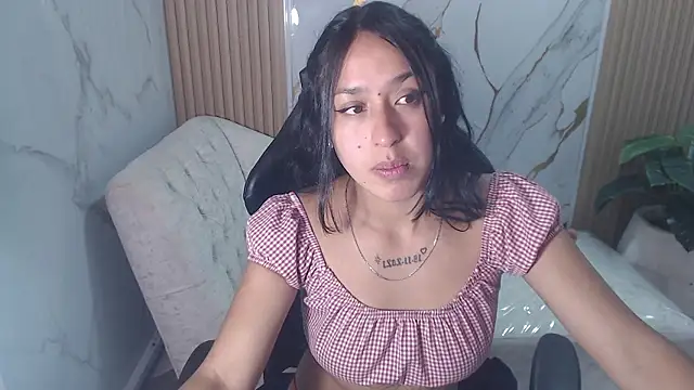 kendall_b (F young) - Slap ass hard