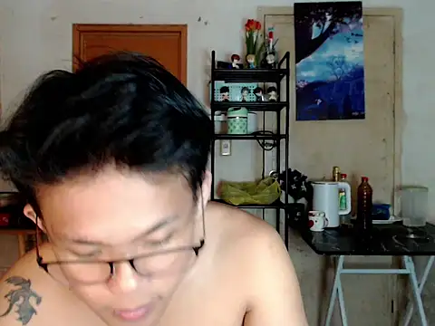 twink_asianbunny webcam