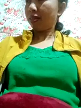 trieutrieu20 - TRIEUTRIEU20's free webcam - UK Sex Cams