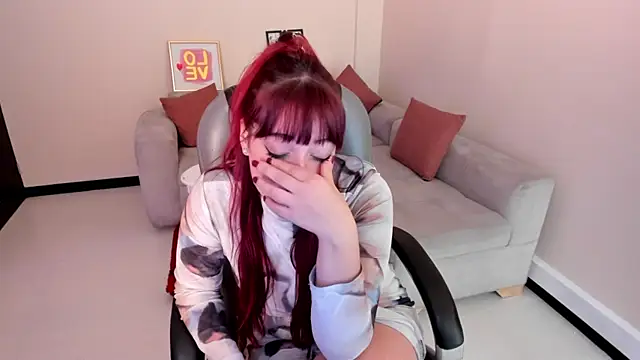 blair_red_ (F young) - Make me touch my boob close up