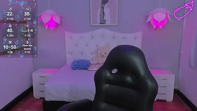 lisa7_7 - Lisa7_7's free webcam