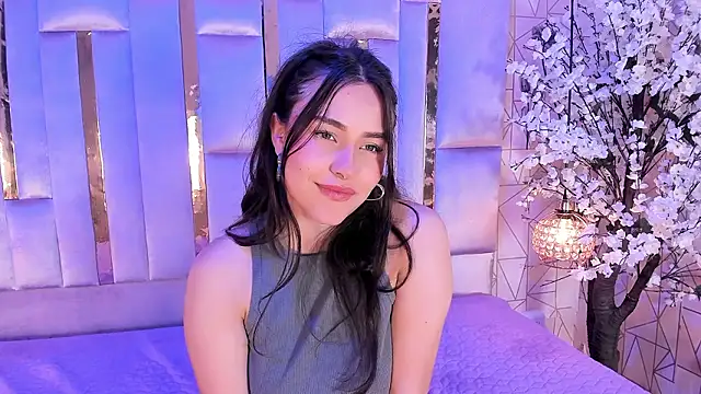 HannaCollins_ webcam