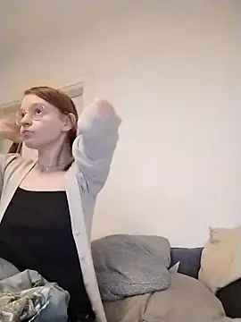 jannis1992 (F young) - Naked