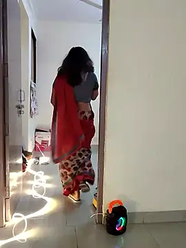 love_bitessss webcam