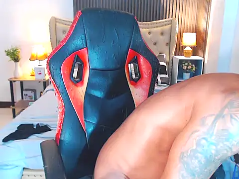 fuckinghot201 webcam