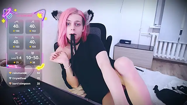 Littlepinkcat webcam