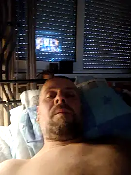 exhibitionist_couple (G milf) - Flash