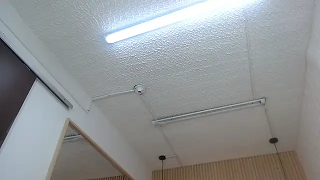 nei_girl (F milf) - show  anal