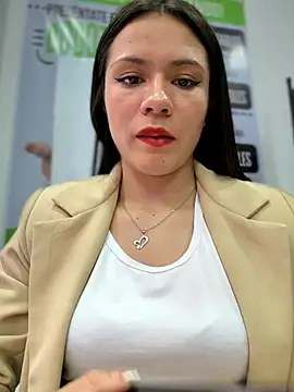 CHARLOTTE__05 webcam