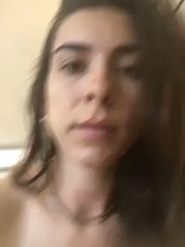 fer-nanda (F young) - Peladinha no chuveiro