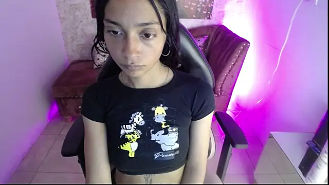 aylanny_m (F teen) - happy new year