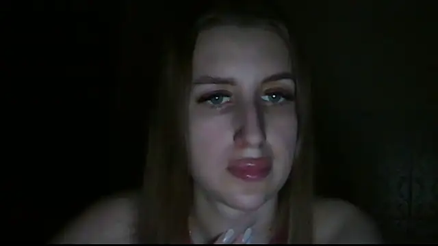 chiararossi_ (F young) - hi hi