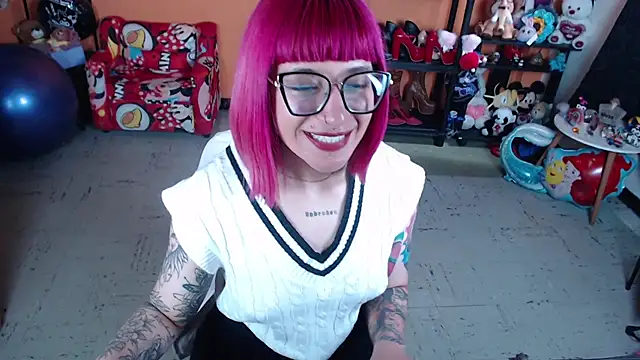 missmiia2 (F young) - naked