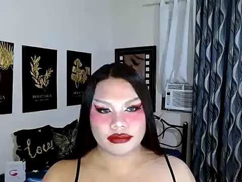 TSbrianaHugeCock webcam