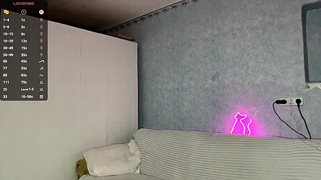 lia_rise (F teen) - Show my cute bra😋💕