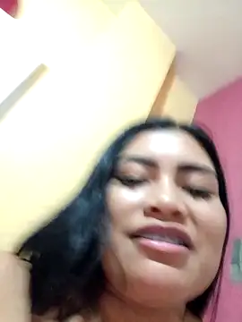 lunaarosse (F young) - Hi luna🥰