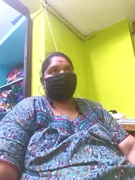 villageanuty (F milf) - Ticket Show