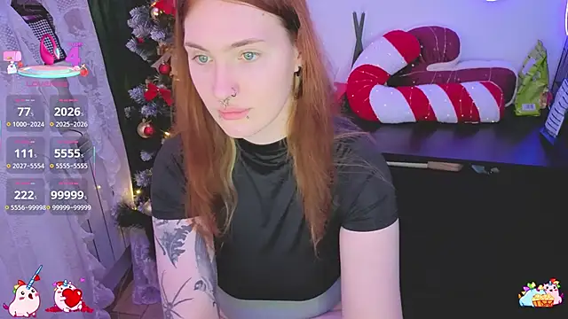 _chlo__e (F teen) - Boobs or ass?