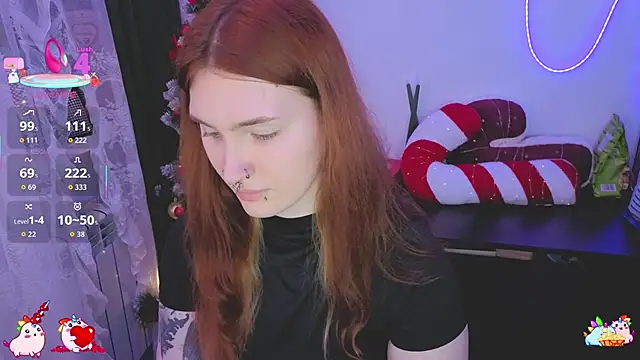 _chlo__e (F teen) - Boobs or ass?