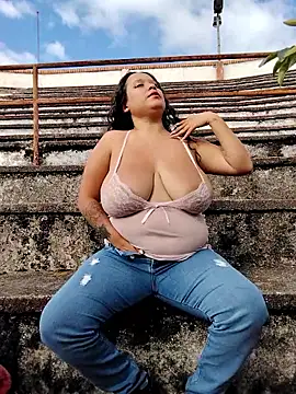 you-sexy-starr (G young) - Slap tits and ass