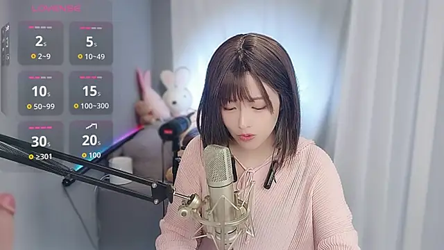 美女Tw_Sexynn在线直播