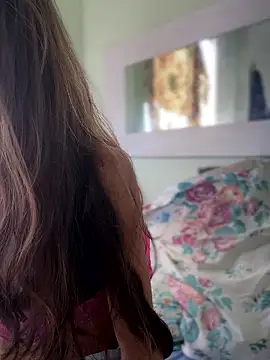 casalskunk (F milf) - Voltei e quero até gozar / make cum