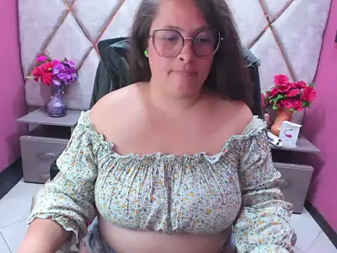 Sarah_Boobs_ webcam stripchat model stream image