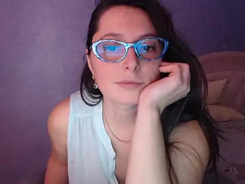 LuckyLisa23 webcam stripchat model stream image