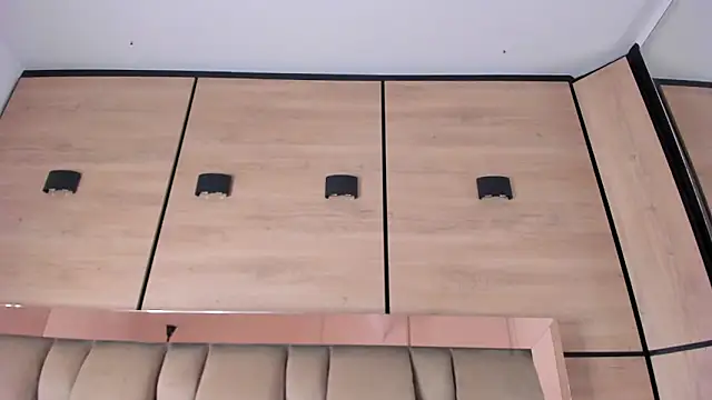 karol_lewiss - Karol_lewiss's free webcam - UK Sex Cams