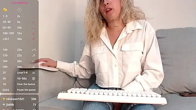 marthina_thompsson (F young) - undress me and make me cry all over 💖