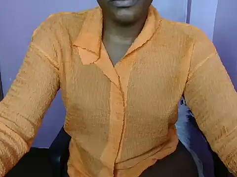 massive_squirts (F young) - get naked