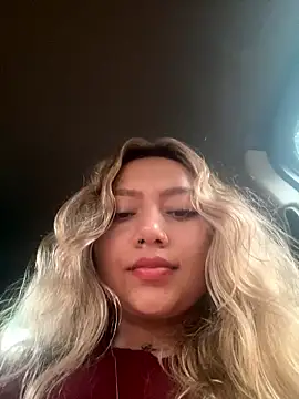 amanda-medrano1 (F young) - Ride dildo and squirt  show