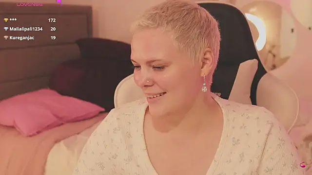 likaberry1 (F young) - naked twerk