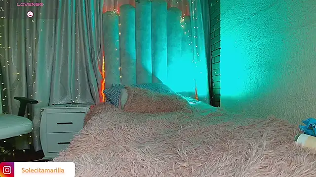 sunshine_maddy (F young) - Show boobs