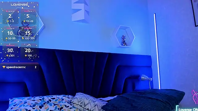 alice_kingsley_ (F young) - creamy pussy