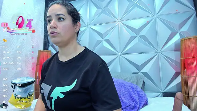 greciafox1 (F milf) - Destroy my pussy without mercy