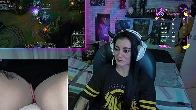 gomorygg (F milf) - play without a blouse