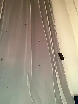 helo-kitty (F young) - Squirt