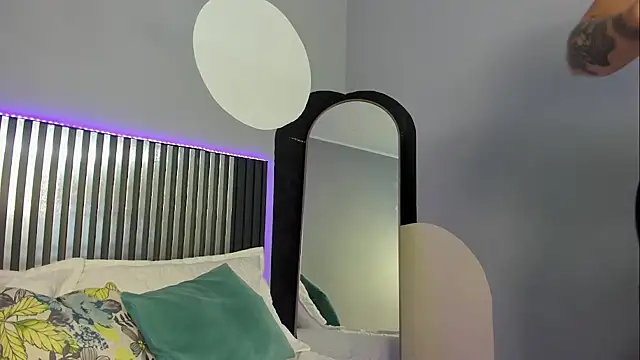 nora_temptress (F young) - SQUIRT FOR U