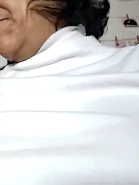 Webcam Model (Molly_newman6)  is live.Free join now!