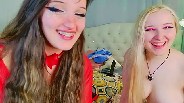 kamila_blush (Ask my age) - panties off show pussy asshole