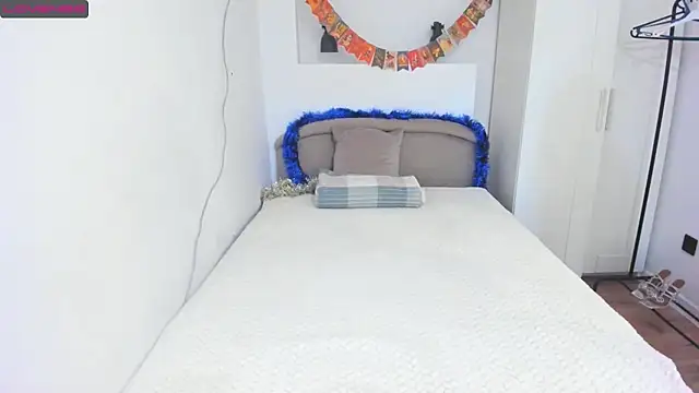 liloneforyou - Liloneforyou's free webcam - UK Sex Cams