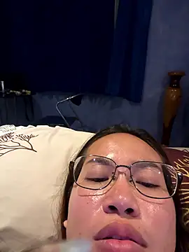 ponthip (F young) - Sex dildo