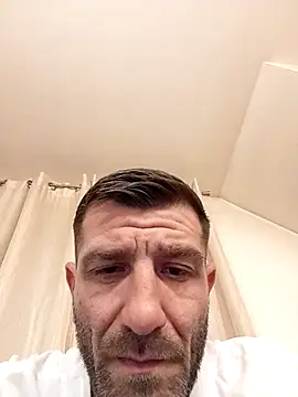 alexdaniel89 (Ask my age) - How what to see me in tha shower