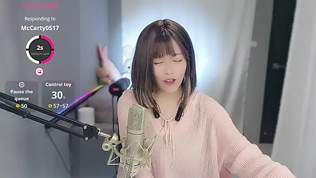 美女Tw_Sexynn在线直播