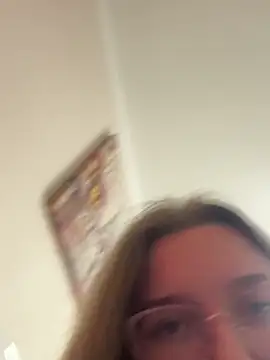 bellatrisssaa (F teen) - 🤭 Lose my shyness