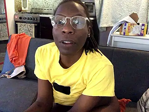 littyleesh1 (F young) - Clit Pinch & Moan 💦💦