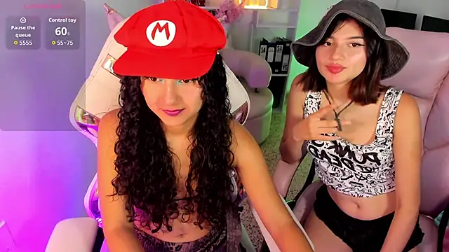 claireuwu1 (Ask my age) - sexy dance in oil